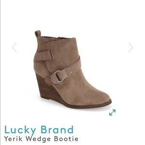 Lucky brand wedge boots taupe 7